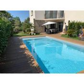 Villa avec piscine 14 pers proche de Bordeaux
