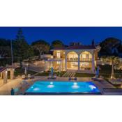 Villa Bala - Seaside Luxury Villa!