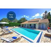 Villa Dimitris - just 600 meters away from the beach!!! by MediterraneanVillas