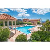 Villa Klara with 72 sqm pool and view on Split and islands