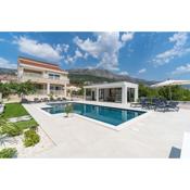 Villa Marisa with 51sqm pool, 5 bedrooms, gym