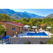 Villa Melita - Heated pool with Wine Wine and gourmet cellar