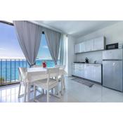 Villa Molet - Seafront Suite Tinej - Happy Rentals