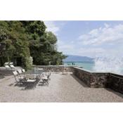 Villa Ondina - Wonderful villa with private beach and big garden