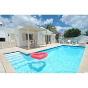 Villa Playa Del Pena Grande - 3 Bedroom Villa - Great Pool Area - Perfect for Families