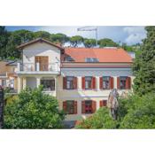 Villa Roma Portorose - 3s Balcony - 2s Terrace - 2s Classic Apartments - Happy Rentals