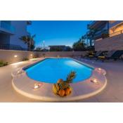Villa Seaview with pool - Apartment Yellow