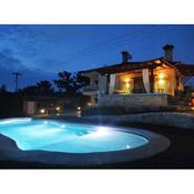 Villa Traditional Estate Heated Pool & Garden, 5 bedrooms