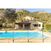Villa with pool in a peaceful location in Pollensa