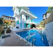Villa with swiming pool 360 see view