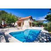 Villa Zoro 3-bedroom villa with private pool and amazing panorama