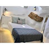 w Villa Thirals - A Wondeful 2 Bedroom Villa with Jacuzzi and Sea Views