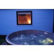 West Wicklow Glamping with Hot Tub