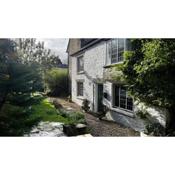 Wisteria Cottage - sleeps 8 - Camelford