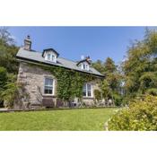 Woodhaven - Luxury 4 bedroom rural retreat with hot tub near to Lake District