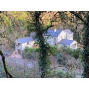 Woodland Cottage in Fabulous South Devon Location