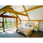 Woodland View Stunning Spacious 5 Bedroom Holiday Home