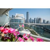 WSuites - Big Terrace with Beautiful Marina View